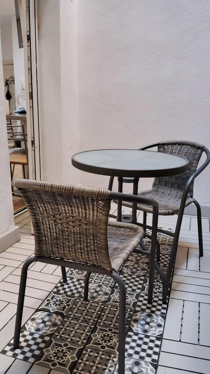 Centrico Con Patio Madryt